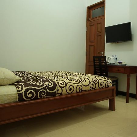 Selemadeg Puri Kusuma Guest House חדר תמונה