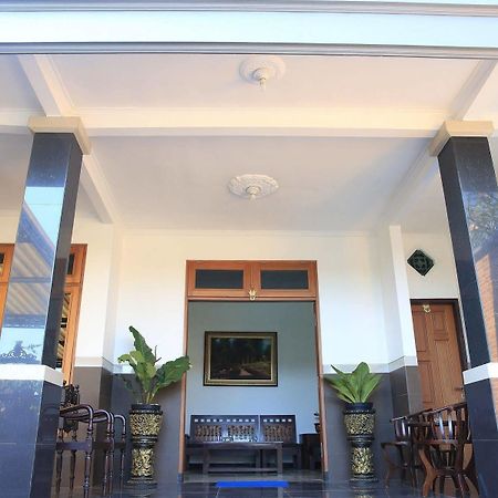 Selemadeg Puri Kusuma Guest House מראה חיצוני תמונה