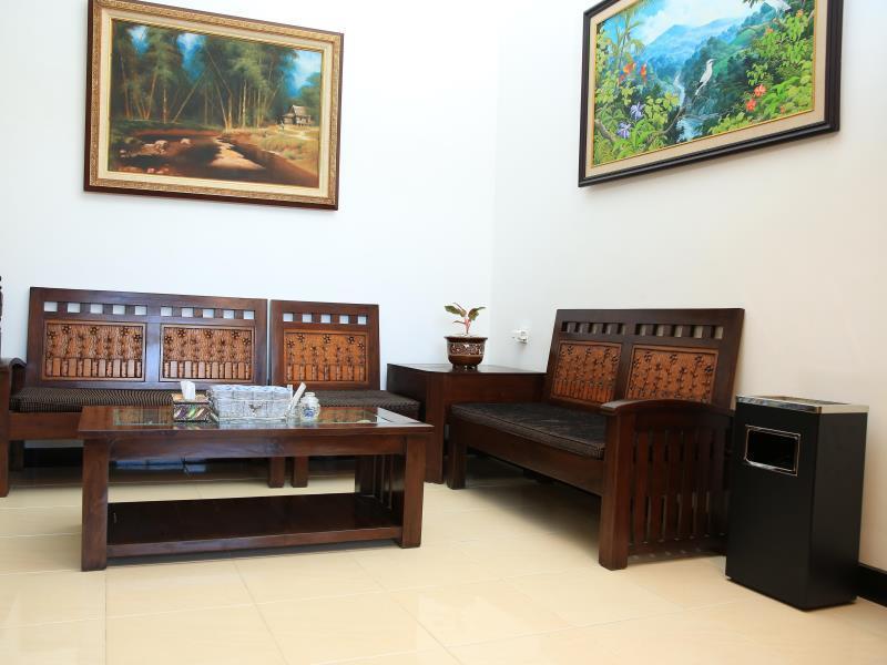 Selemadeg Puri Kusuma Guest House מראה חיצוני תמונה