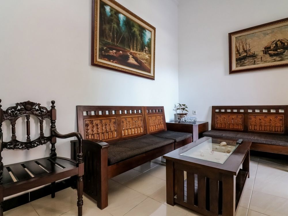 Selemadeg Puri Kusuma Guest House מראה חיצוני תמונה