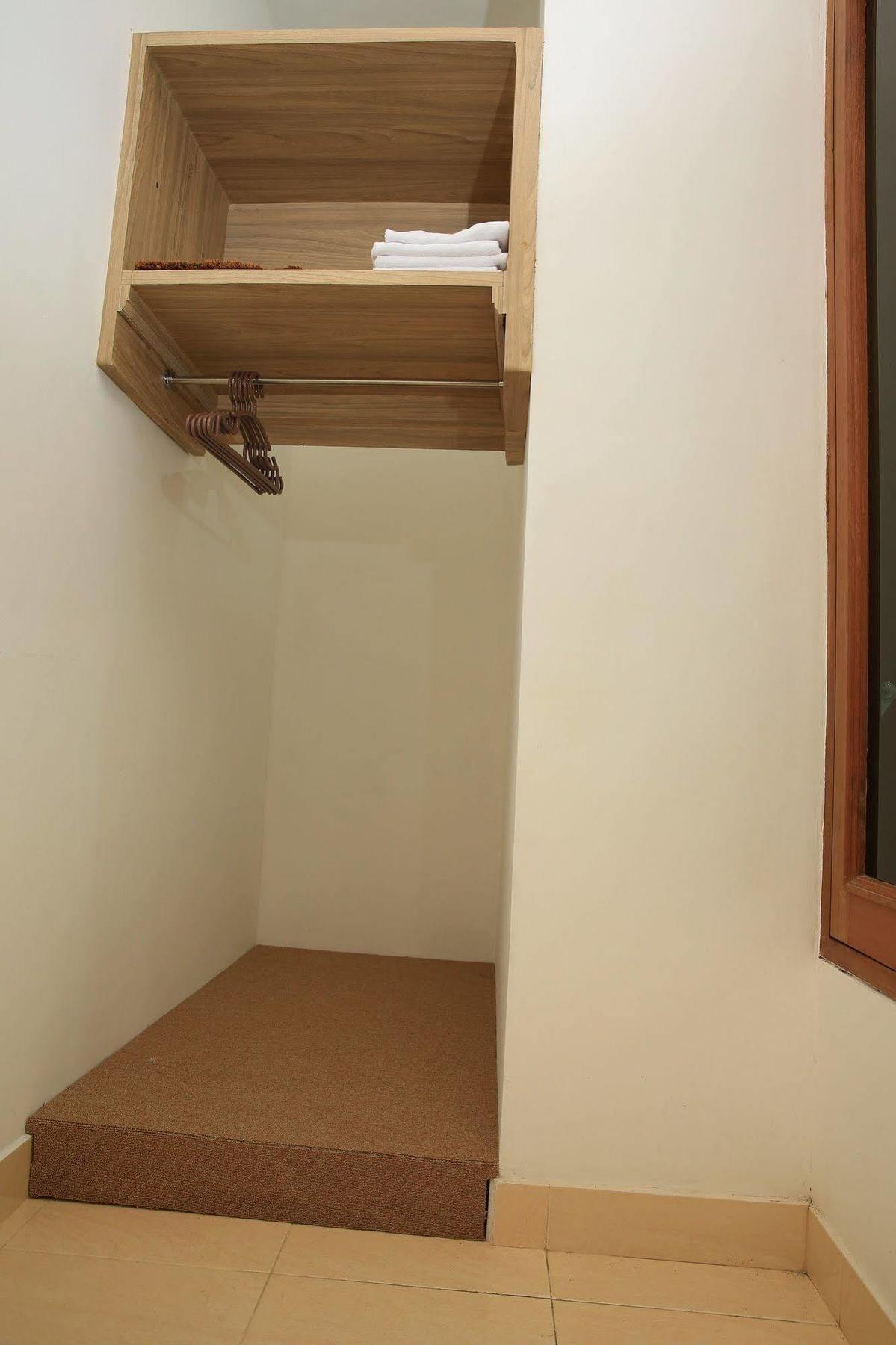 Selemadeg Puri Kusuma Guest House מראה חיצוני תמונה